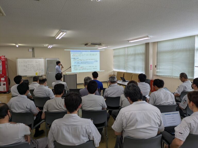 パワーハラスメント防止研修を実施しました